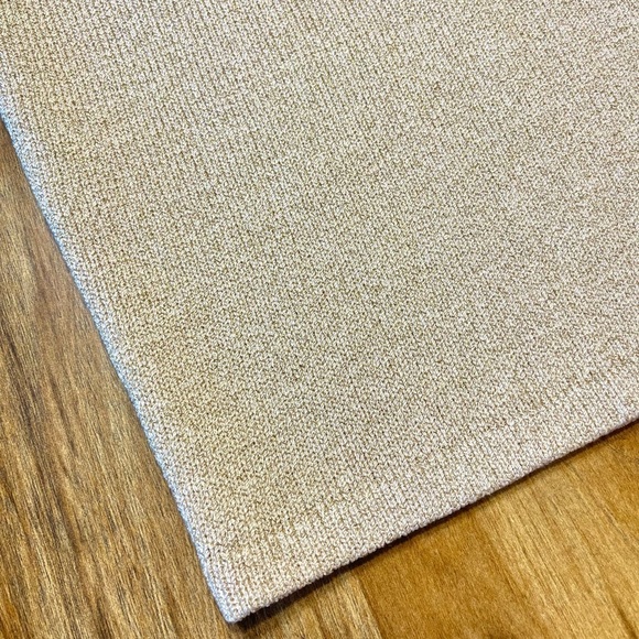 vintage Knit Skirt w/Gold Fleck - Picture 2 of 5